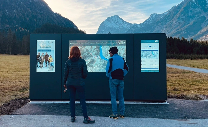 friendlyway Outdoor kiosks at Achensee